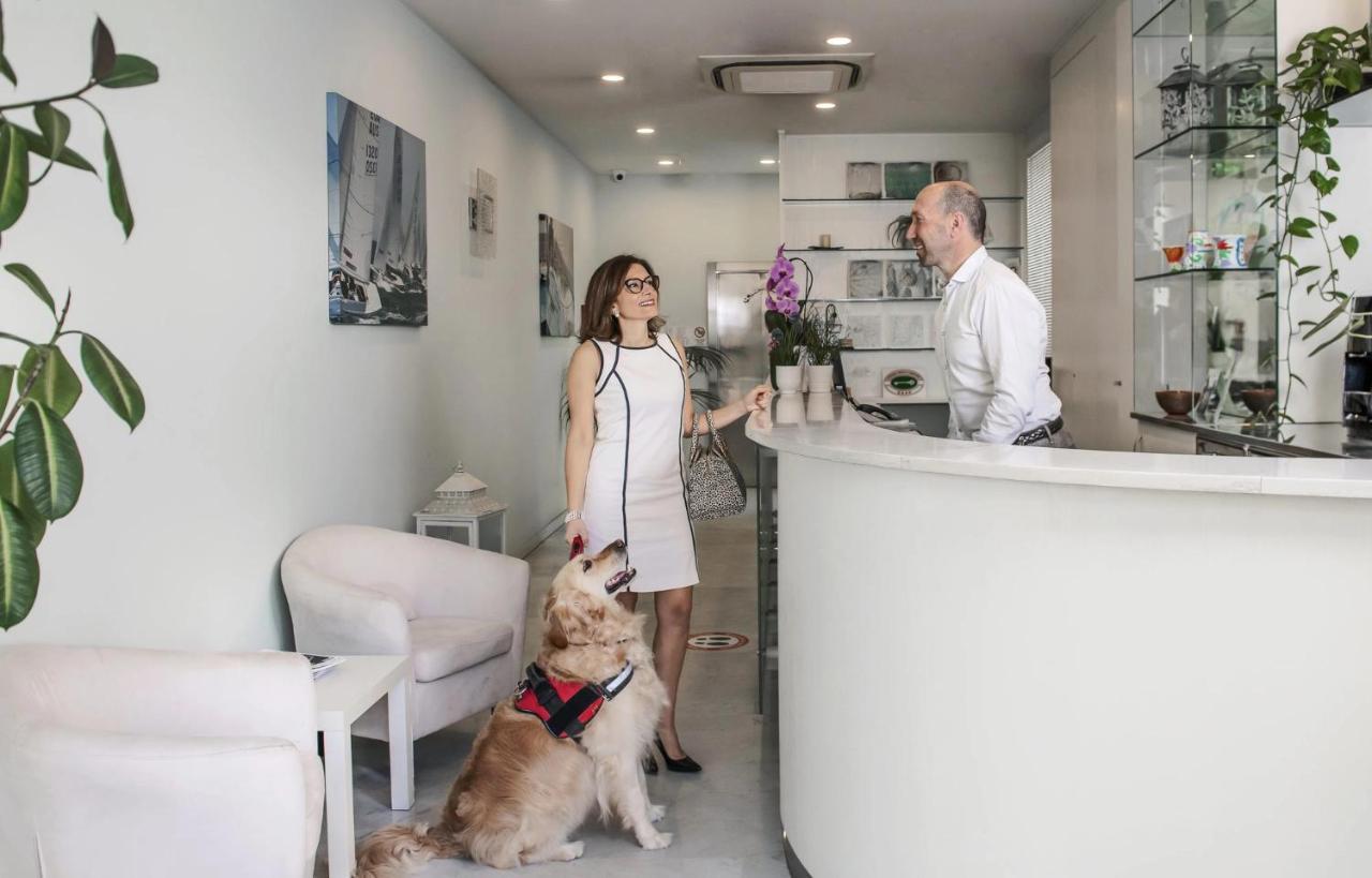 Residence Suite Smeraldo Riccione Ngoại thất bức ảnh